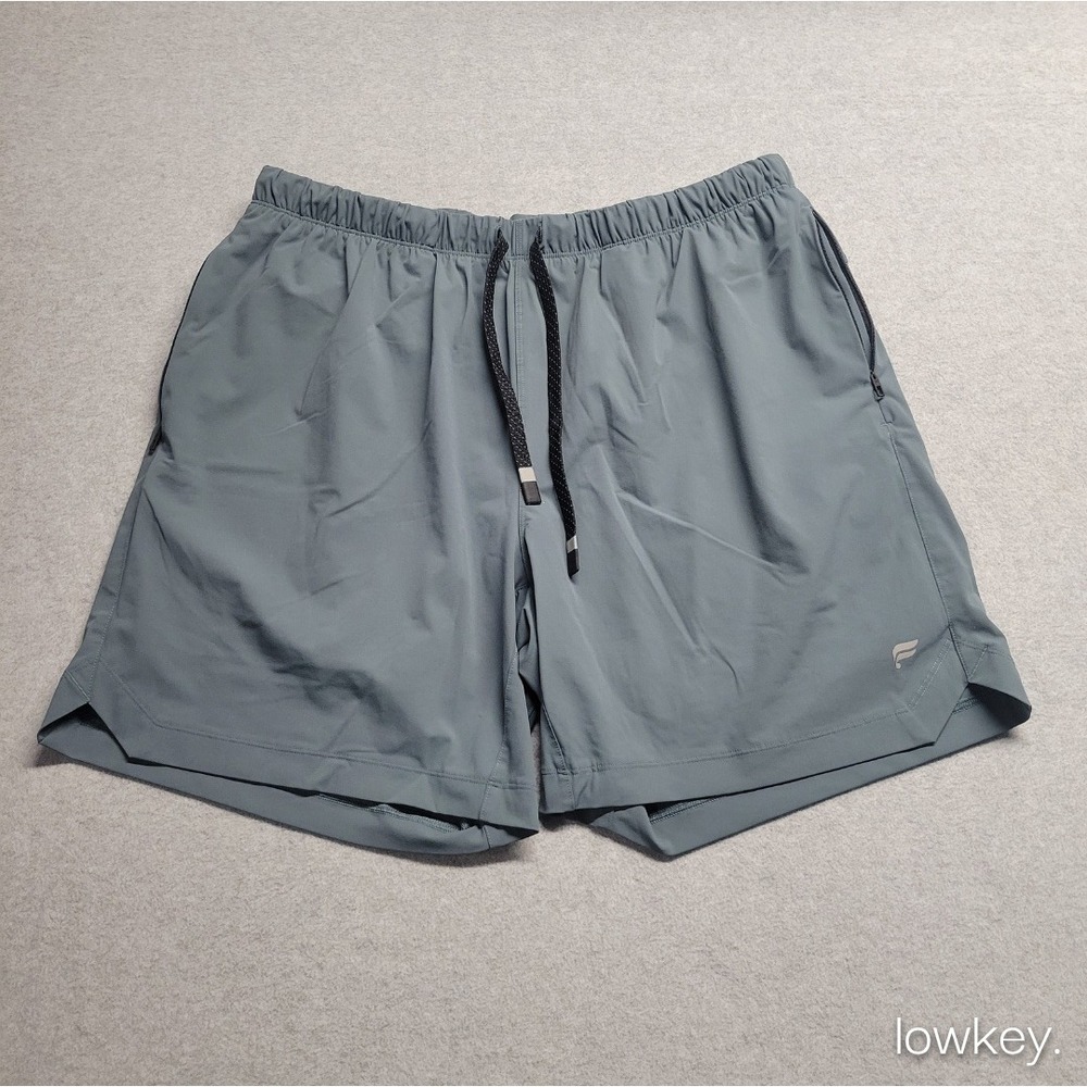 Fabletics The One Short Storm Slate Grey Athletic Training Shorts Mens Size XL